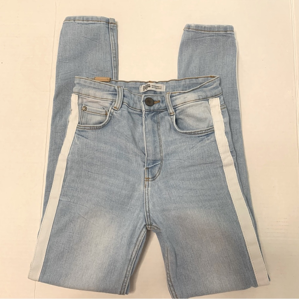 ZARA Trafaluc White Stripe Light Wash Stretch Jeans Size 2